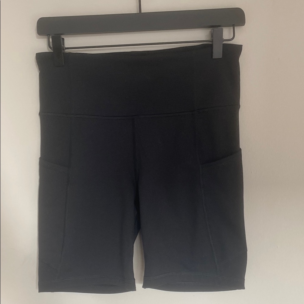 Gap fit High-Waisted bike Shorts